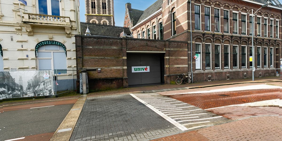 Gevel Univé winkel hypotheekadviseur in Kampen
